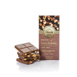 VENCHI Ljus Choklad med hela hasselnötter från Piemonte - Saluhall.se